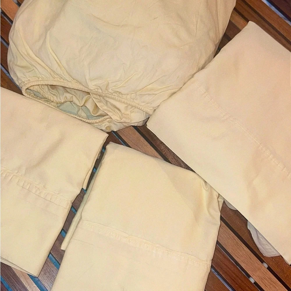 Ralph Lauren Dunham Buttercream Yellow 4pc full double sateen cotton Sheet Set